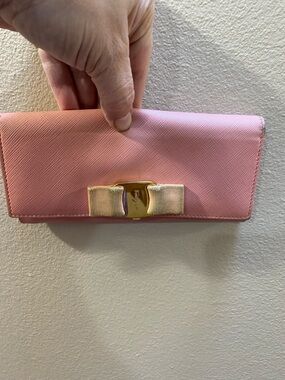 Salvatore Ferragamo Pink Bow-Front Wallet